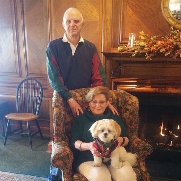 Meet your Posher, Debbie - Picture 2 of 2